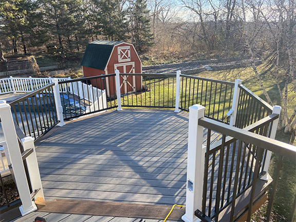 Ultralox railings around octagonal porch